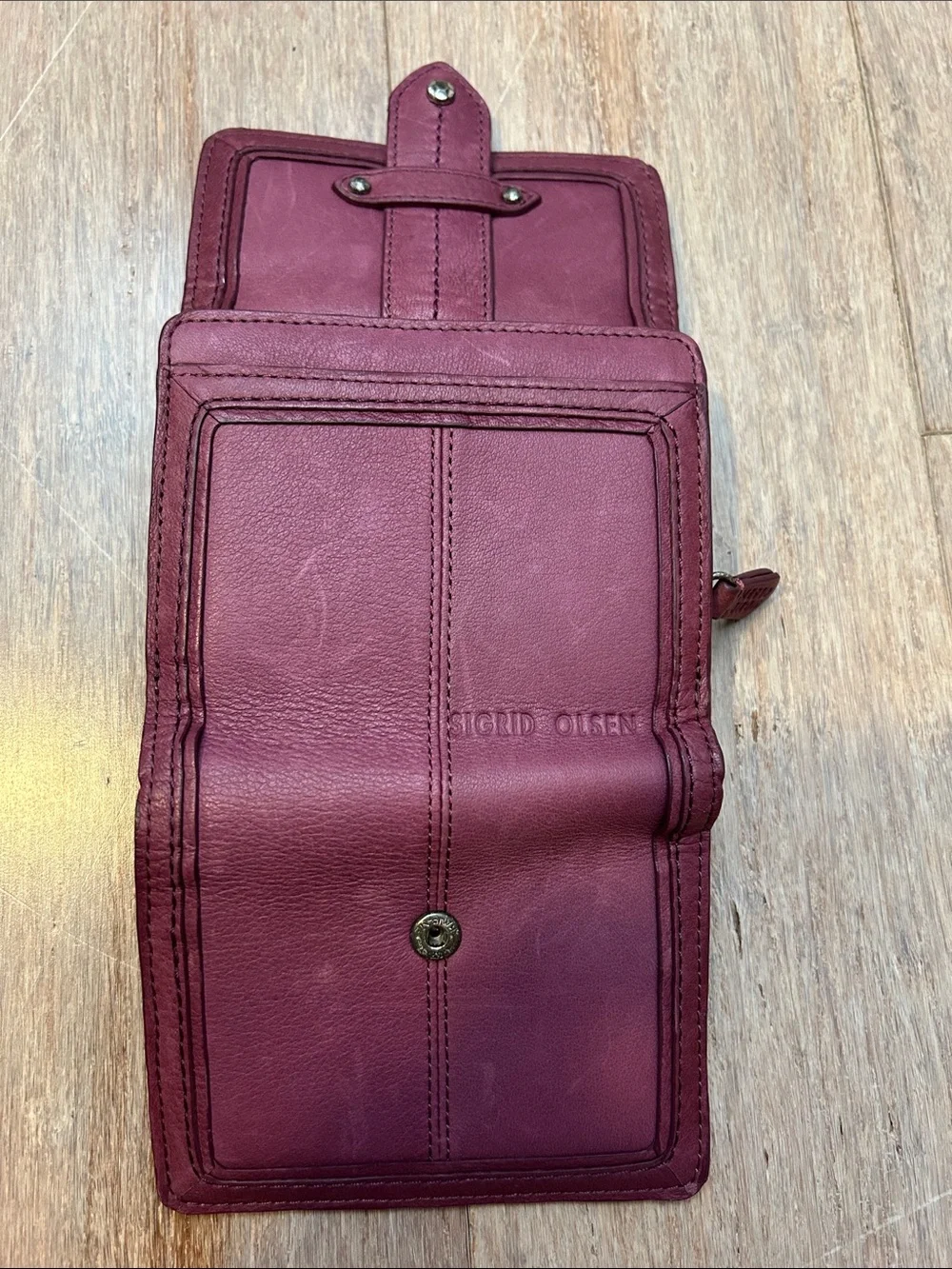 Sigrid Olsen Berry Leather Snap Wallet tons of card slots zipper purse mini